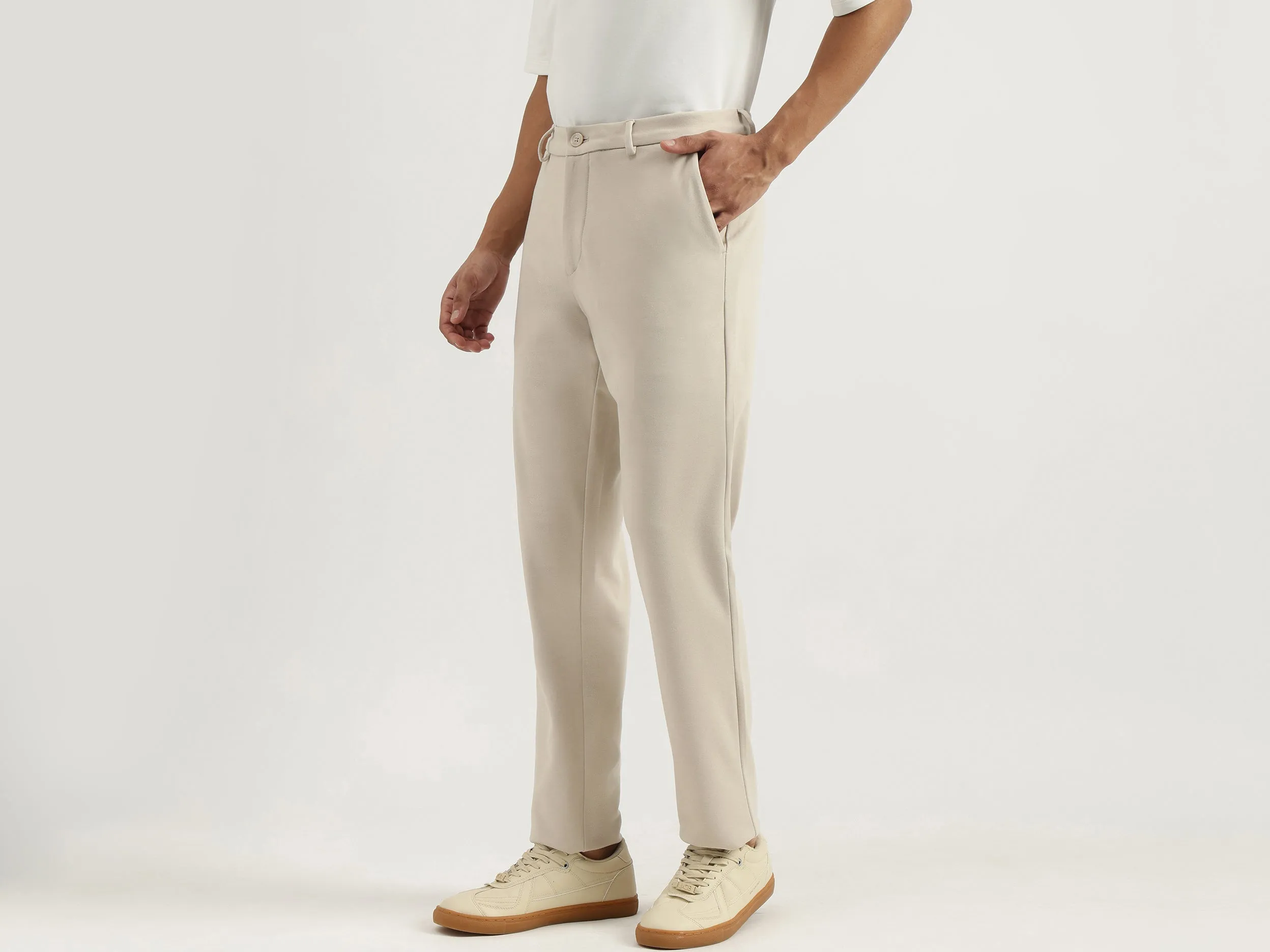 Solid Relaxed Trouser