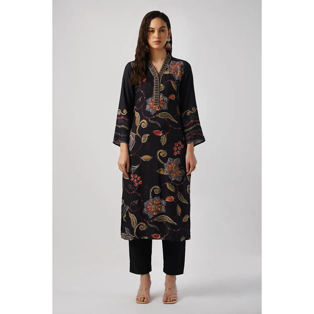 TAHILIYA Women Black Kurta with Pant and Dupatta (Set of 3)