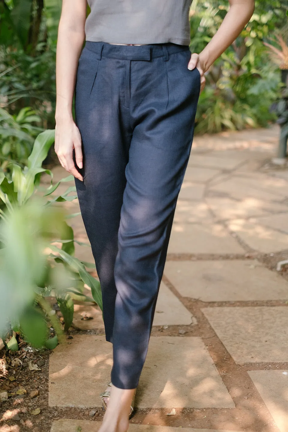 The Linen Pleated Trousers