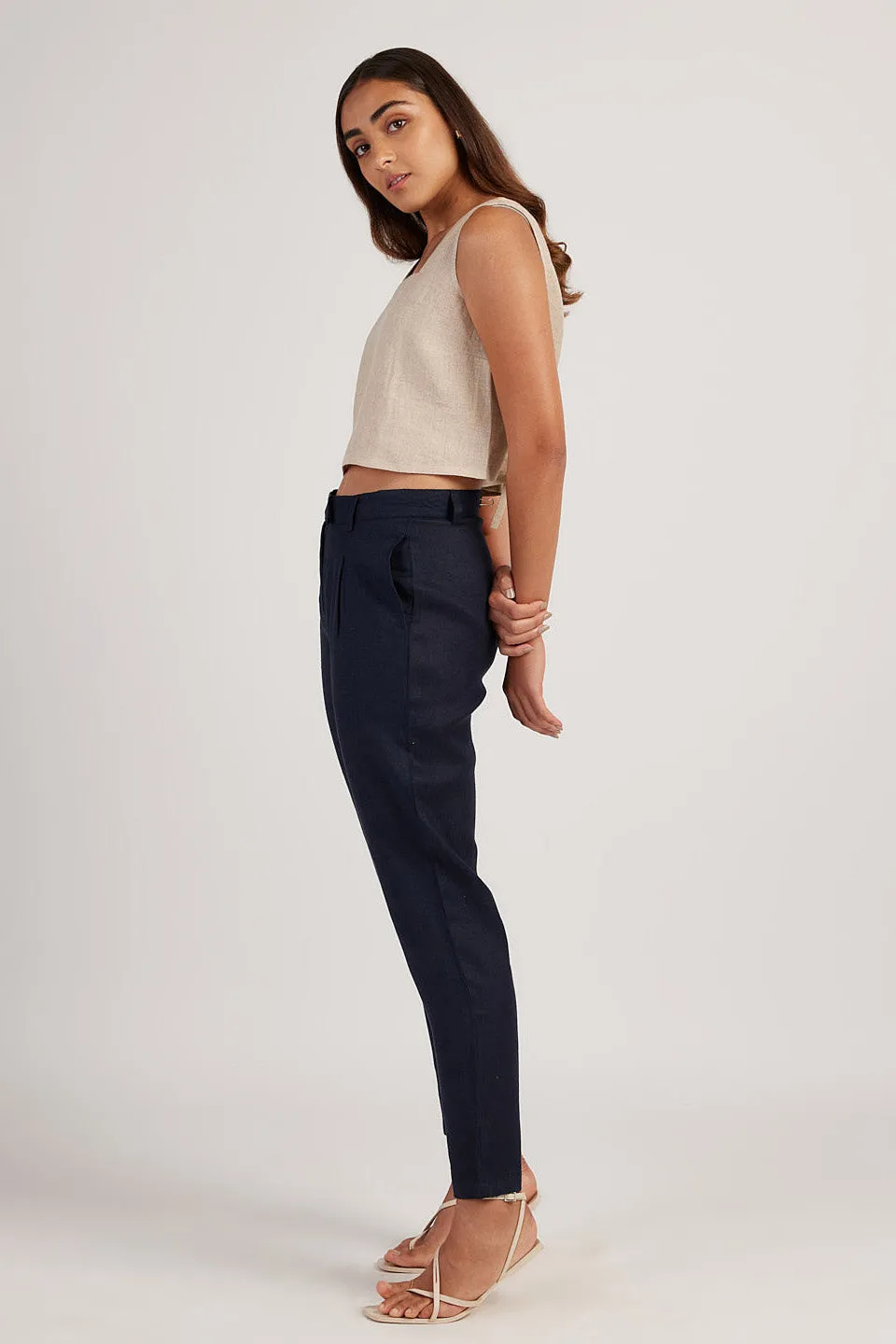The Linen Pleated Trousers