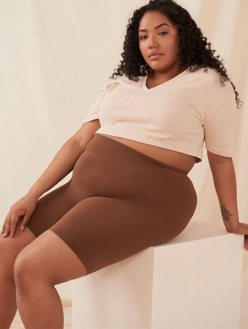 Thigh Society Regular Rise 7" Cooling Short