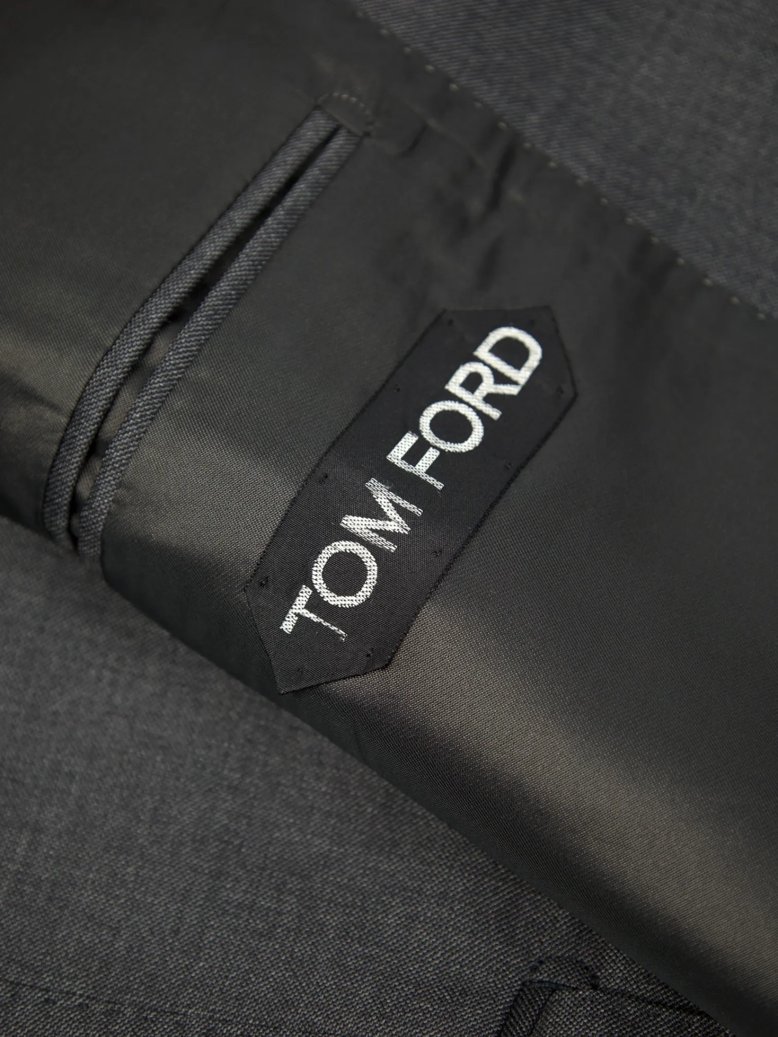 Tom Ford Light Grey Sharkskin Shelton Suit