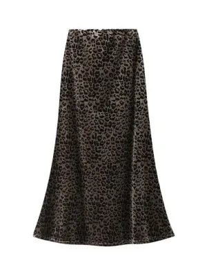 Velvet leopard midi skirt