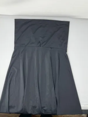 VENUS BLACK SKIRT, size S  #1120